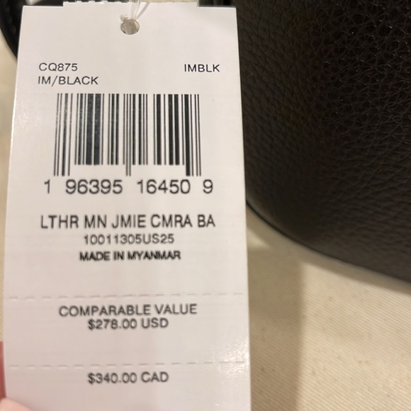 Retail $278 COACH Women’s Bag. NWT Coach Crossbody. Store bag included. - Picture 9 of 15